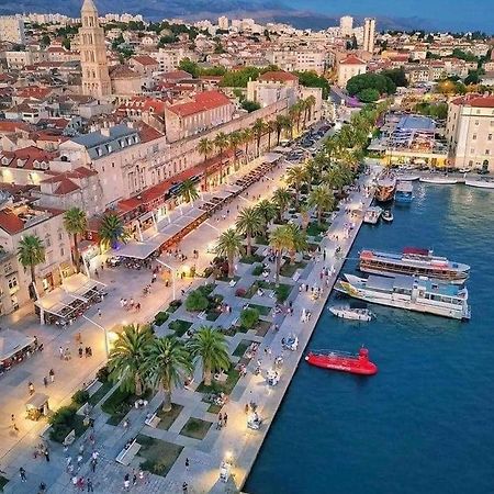 Split Seaside Darling Apartment Exterior foto